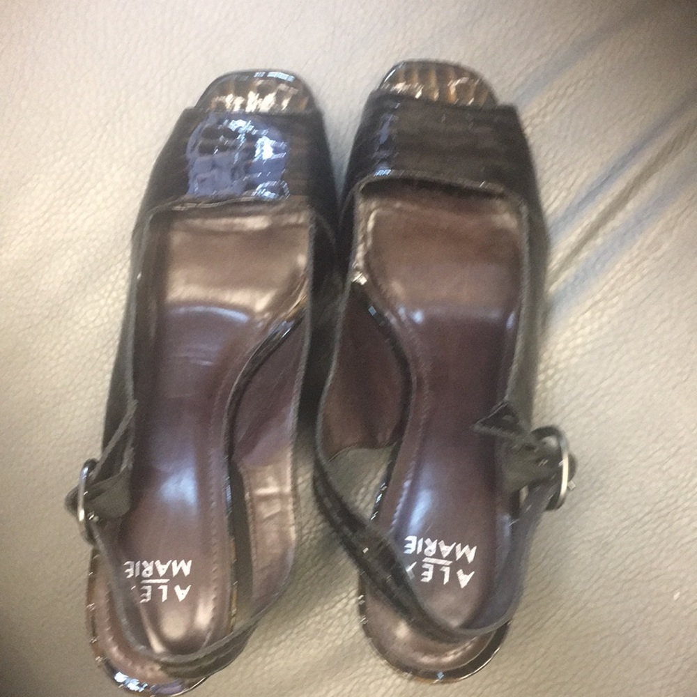 ALEX MARIE Black Open-Toe Women's Shoes